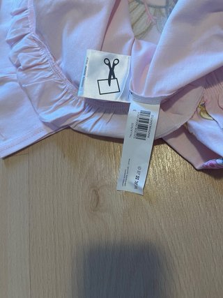 Pijama Peppa Pig 36 meses nuevo + puzzle peppa pig