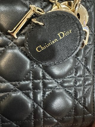 Bolsa Lady Dior Mini Negra
