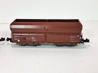 Escala N - 2 tolvas de 4 ejes DB Minitrix