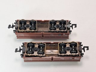 Escala N - 2 tolvas de 4 ejes DB Minitrix