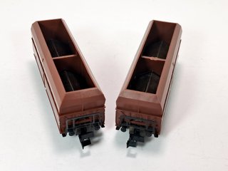 Escala N - 2 tolvas de 4 ejes DB Minitrix