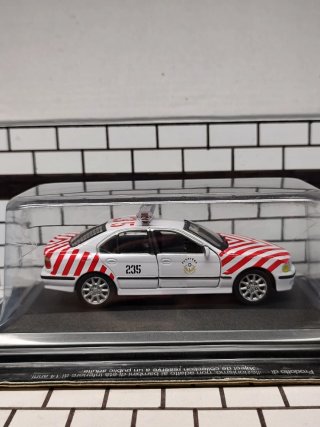 Modellino BMW 528i Police 1:43