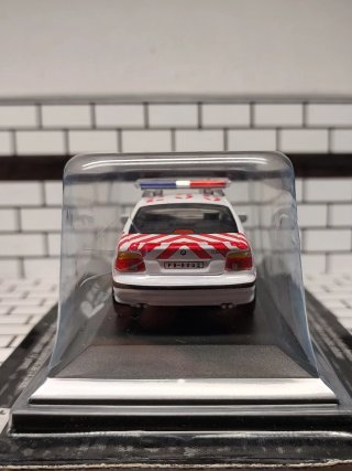 Modellino BMW 528i Police 1:43