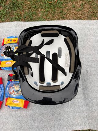 Set Protecciones Patrulla Canina Casco Rodilleras