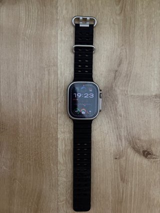 Apple Watch Ultra 2 + caja + correas