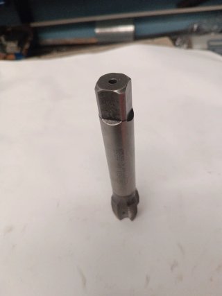Macho de máquina recto de M33