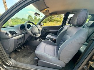 Renault Clio 1.4 16v transferencia incluida