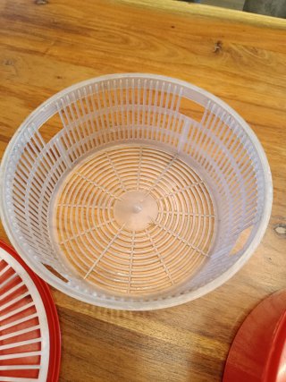 Centrifuga per insalata rossa e bianca