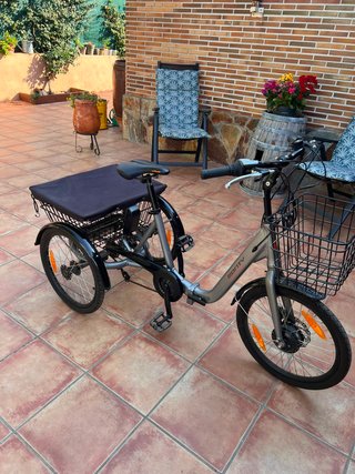 Triciclo Eléctrico Monty E132 Adultos