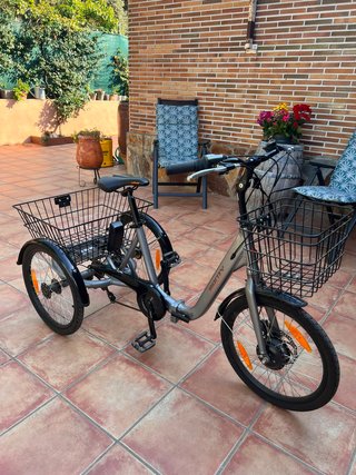Triciclo Eléctrico Monty E132 Adultos