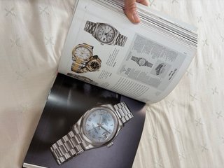 Libro Relojes de Pulsera Ilustrado