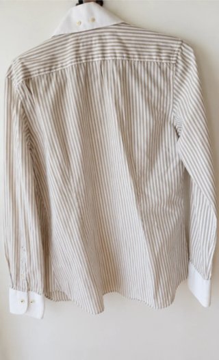 Camisa Sacoor Brothers riscas bege e branco