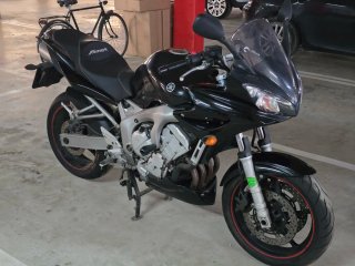 Yamaha FZ6 Fazer Negra