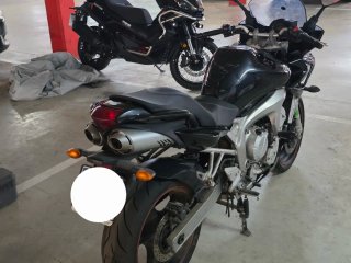 Yamaha FZ6 Fazer Negra