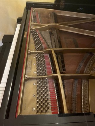 Piano de 1/3 cola Kawai