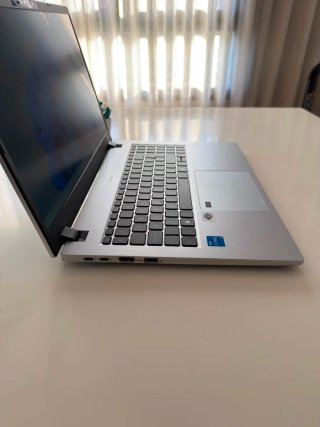 Portatile Acer TravelMate P215-55 DDR5 SSD i5