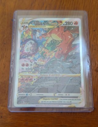 Cartas Pokémon Charizard V VMAX (Italiano)