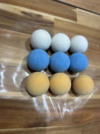 9 Pelotas Futbolín (Blancas, Azules, Amarillas)