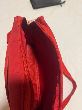 Bolso de lona rojo