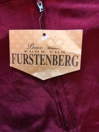 Completo tailleur Egon von Fustenberg rosso