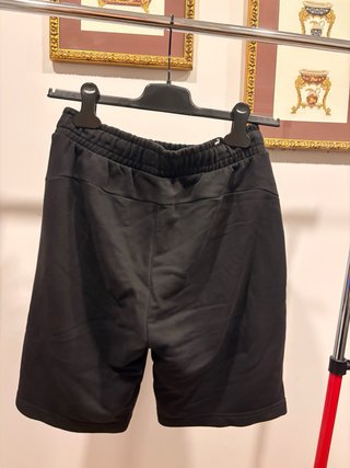 Pantalón corto deportivo Puma negro