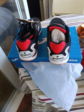 Zapatillas Joma Maxima Negras Nuevas