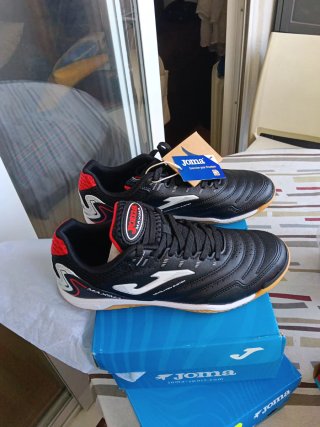Zapatillas Joma Maxima Negras Nuevas