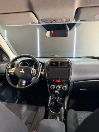 Mitsubishi ASX 2011