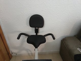 Bicicleta estática para entrenar en casa