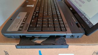 Portátil Acer Aspire 5738ZG