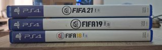 Lote FIFA 18 + FIFA 19 + FIFA 21 PS4