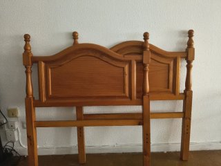 Cabeceros de cama de madera 90 cm.