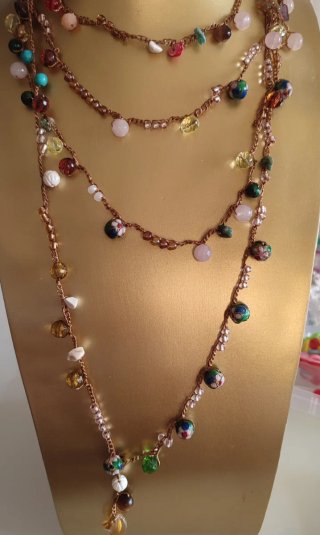 Collar de mil vueltas con cuentas