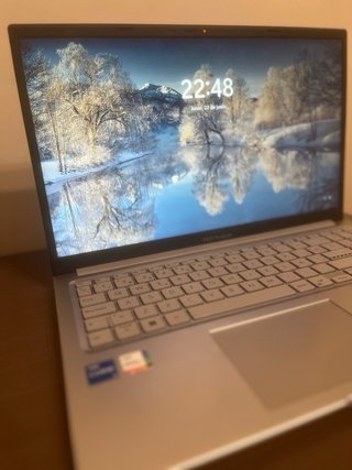 Portátil ASUS Vivobook