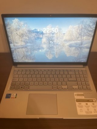Portátil ASUS Vivobook
