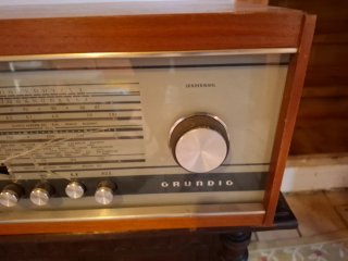 Radio Grundig Senderwahl Antigua