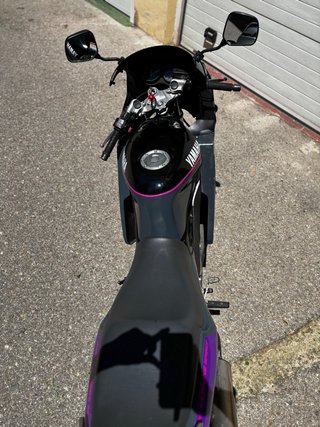 Yamaha TZR 80 RR Negra y Morada