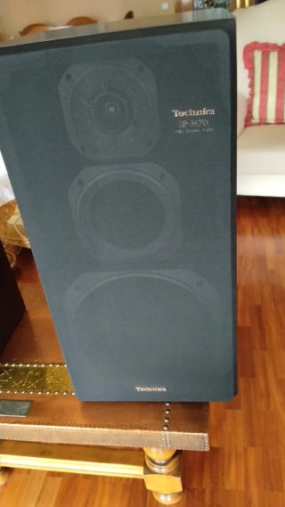 Altavoces Technics SB-3670
