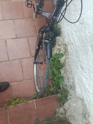 Bicicleta B Pro Está en Llanes