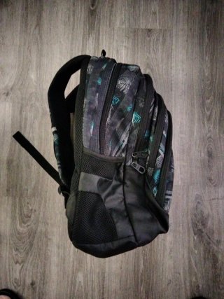 Mochila escolar Coolpack negra estampada