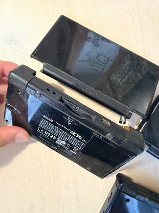 2 Nintendo DS para piezas