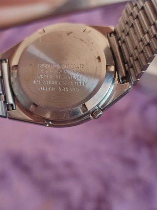 Reloj Ricoh Cuarzo Plata y Blanco