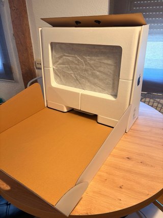 iMac 21.5 4K (2019) Intel i3 - 8GB RAM