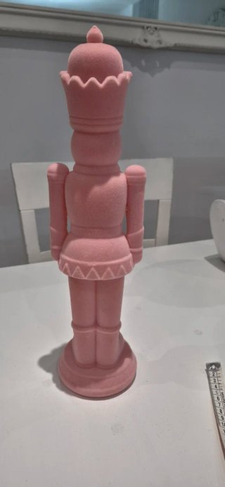 Cascanueces Rosa Terciopelo 42cm