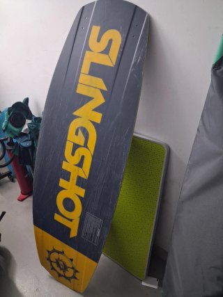 Tabla Wakeboard Slingshot Windsor