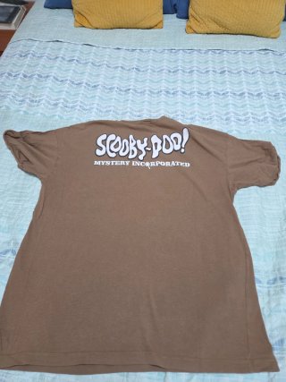 Camiseta edición Scooby doo. Talla L.