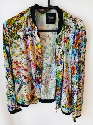 Casaco fresco estampado floral