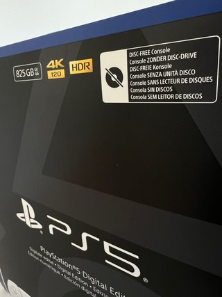 PS5 Digital Edition 825GB Precintada