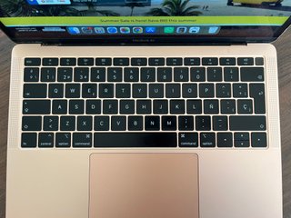 MacBook Air 13" Retina 2019