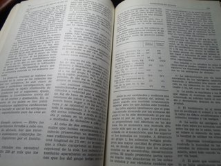 DICCIONARIO DE ALIMENTACION ANIMAL- 1970